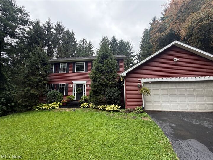 Property Photo:  4735 Bentwood  OH 44445 