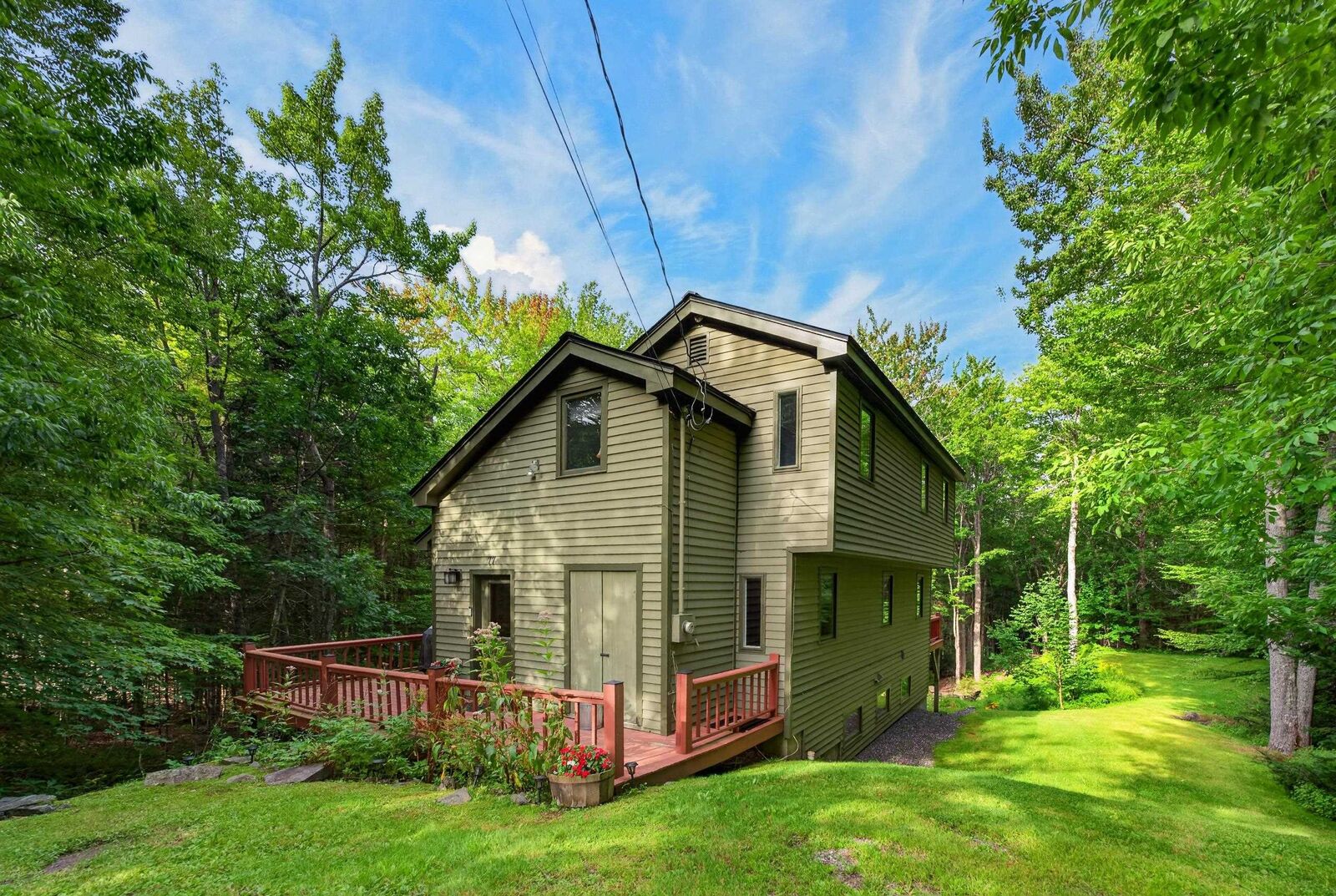 Property Photo:  77 Villager Loop  VT 05356 