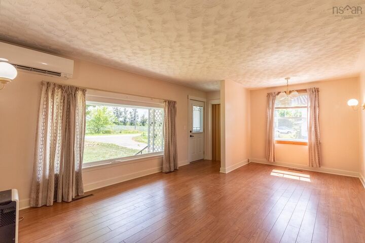 Property Photo: 1549 Victoria Road NS B0P 1C0