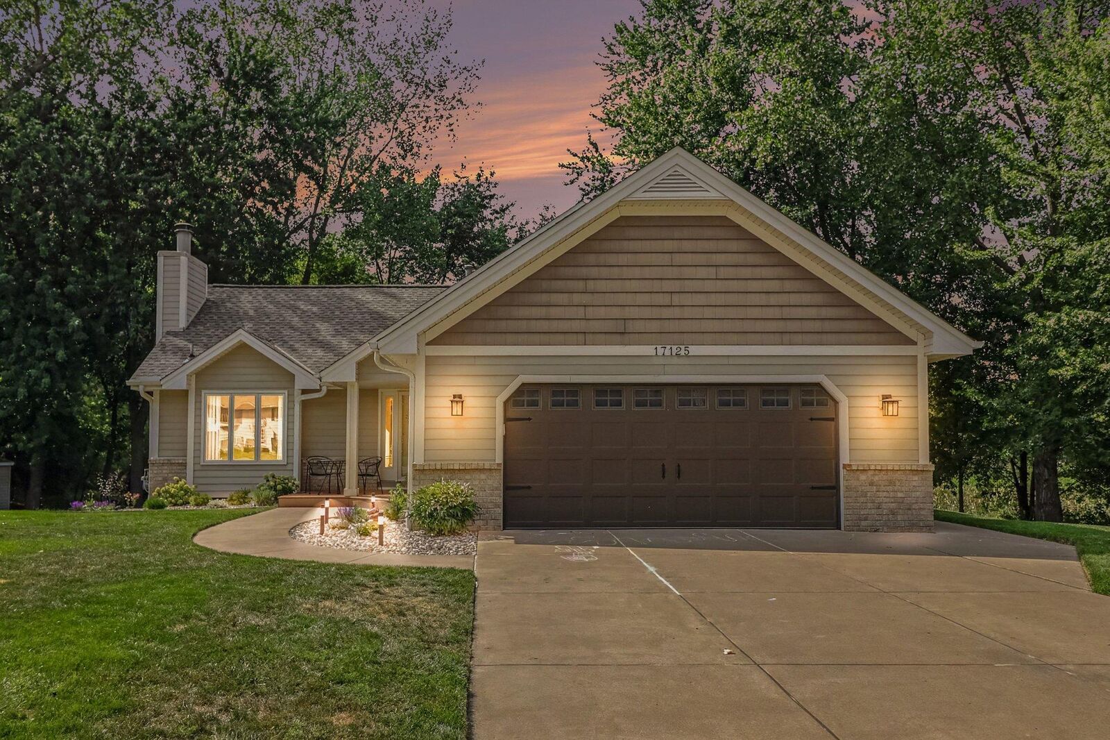 Property Photo:  17125 Hershey Court  MN 55044 