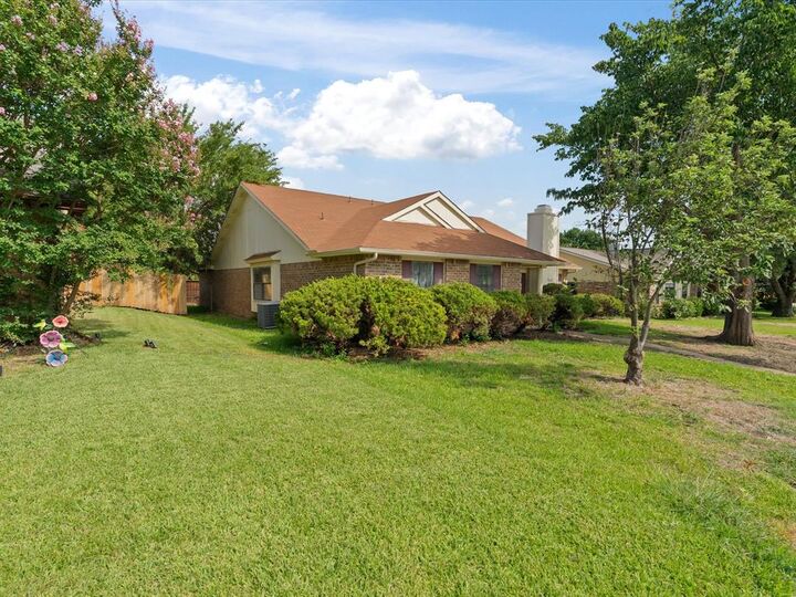 Property Photo:  7612 Jerome Drive  TX 75025 