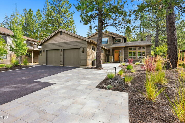 Property Photo:  17926 Foursome Lane 3  OR 97707 