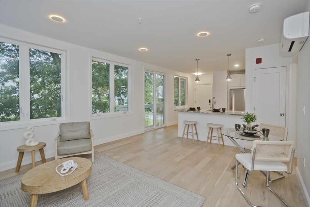 Property Photo:  107 Williams Street 2 B  MA 01060 