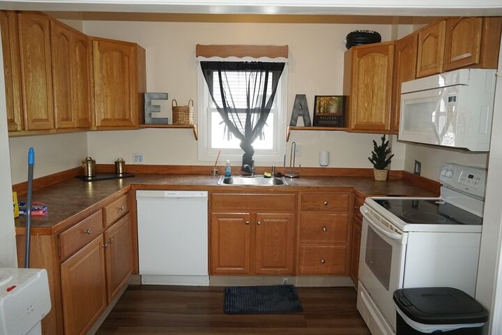 Property Photo:  170 Middleboro Ave 2  MA 02718 