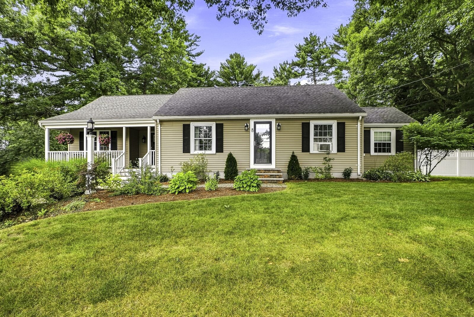 Property Photo: 8 Mellen St MA 01747