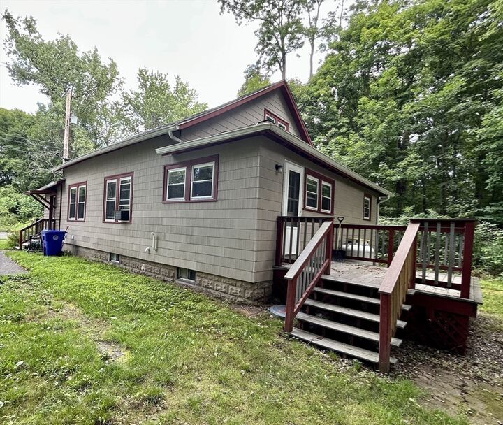 Property Photo: 410 Silver St MA 01301
