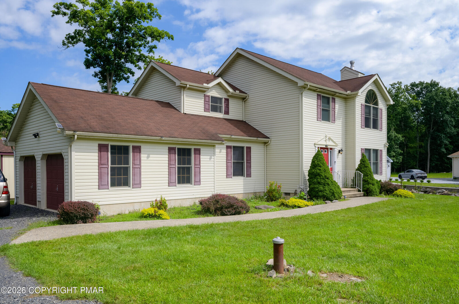 Property Photo:  263 Waverly Drive  PA 18302 