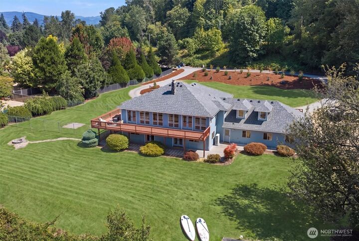 Property Photo: 39806 NW 64th Court WA 98674