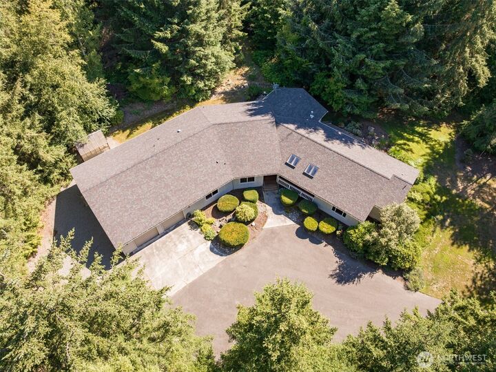Property Photo: 175 Alderview Drive WA 98362