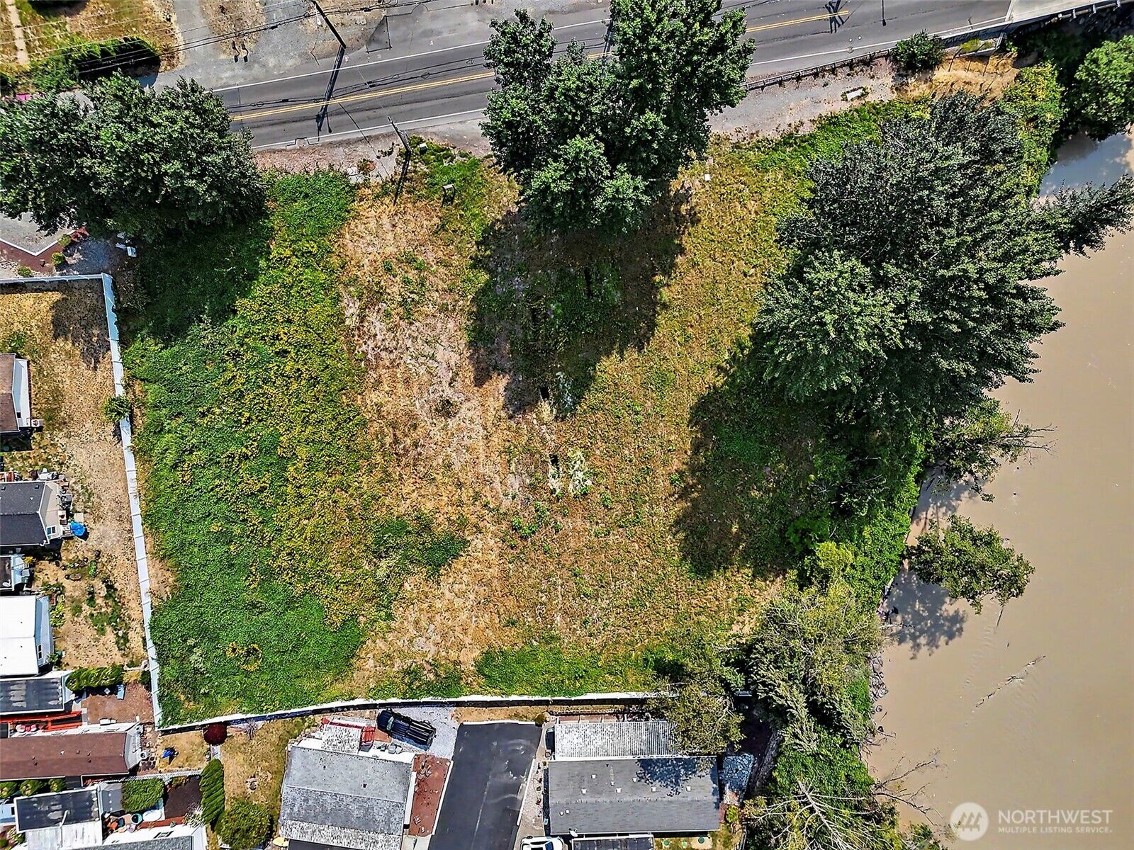 Property Photo:  6314  Milwaukee Avenue E  WA 98372 