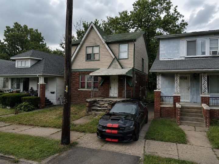 Property Photo: 7555 Emily Street MI 48234