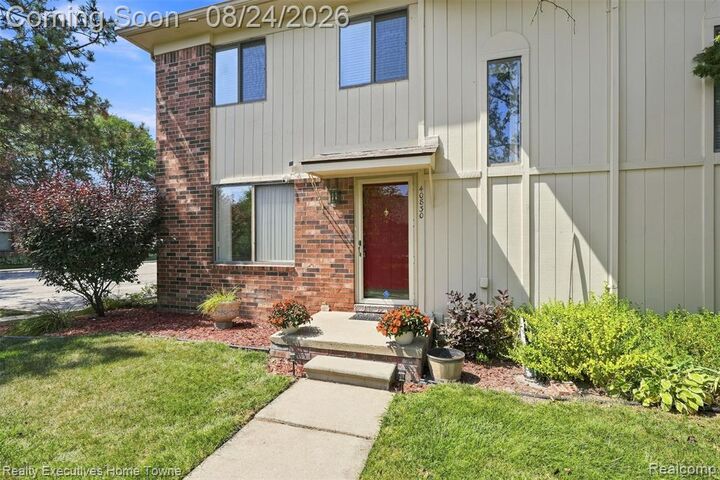 Property Photo:  40830 Highpointe Drive 17  MI 48038 