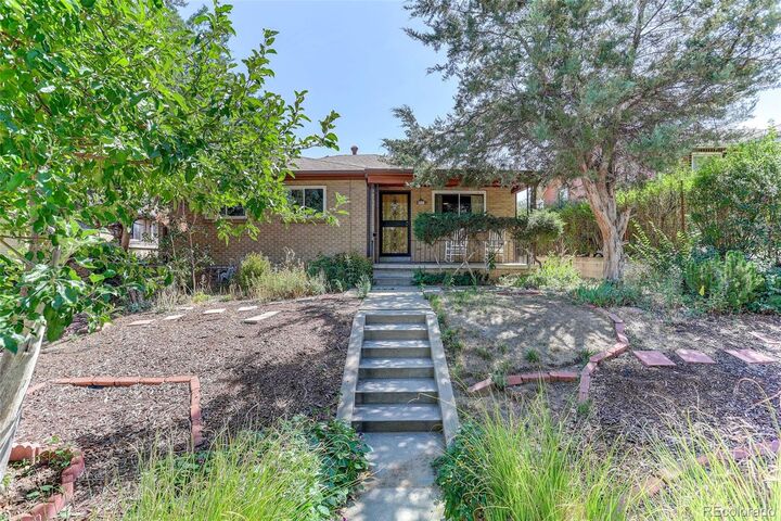 Property Photo:  1520 S Corona Street  CO 80210 