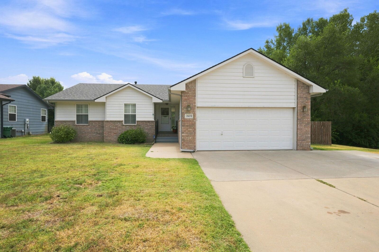 Property Photo:  2621 W 44th  KS 67217 