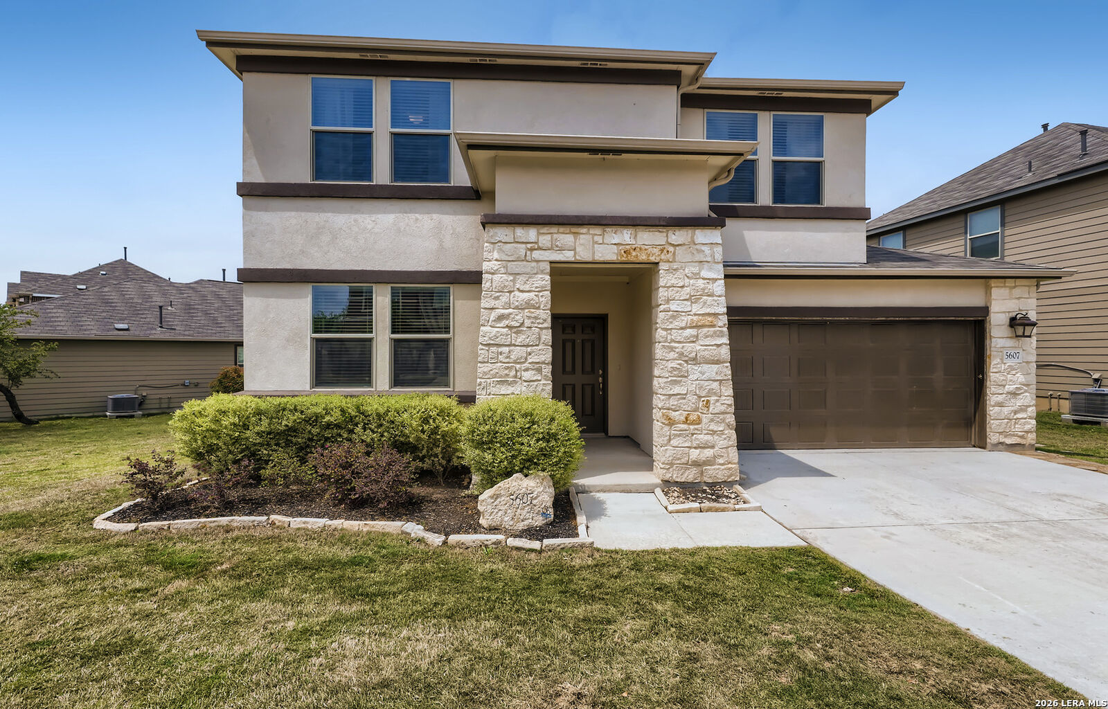 Property Photo:  5607 Burr Blf  TX 78266 