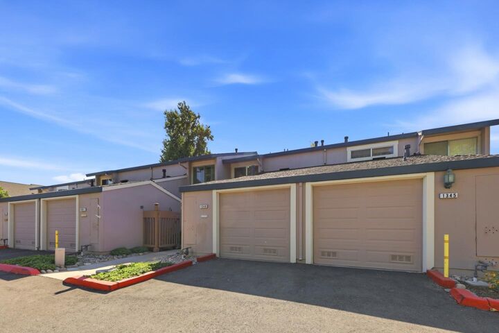 Property Photo:  1349 Merrivale West Square  CA 95117 