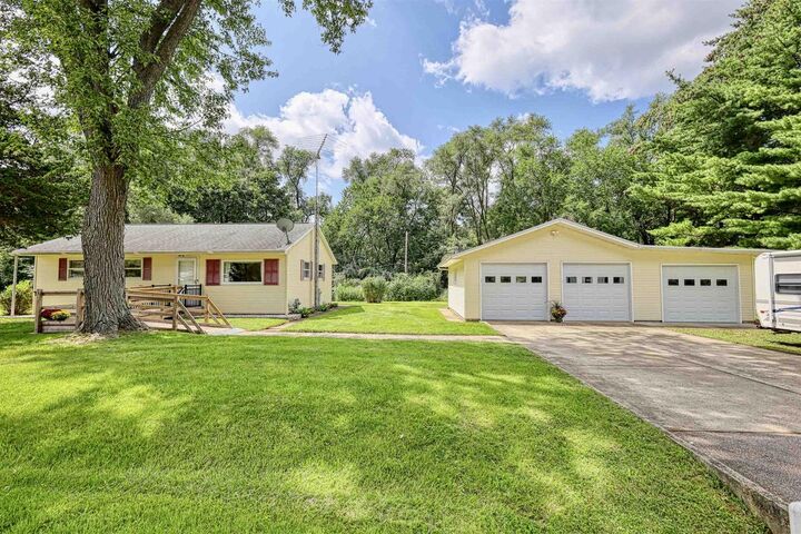 Property Photo: 2012 S Terry Court WI 53511