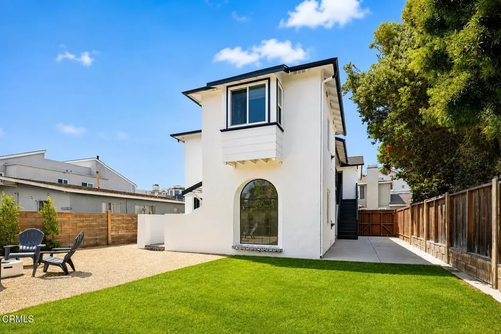 Property Photo: 934 Sharon Lane CA 93001