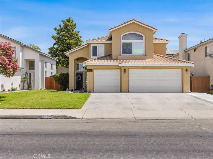 Property Photo: 10285 Agate Avenue CA 92359