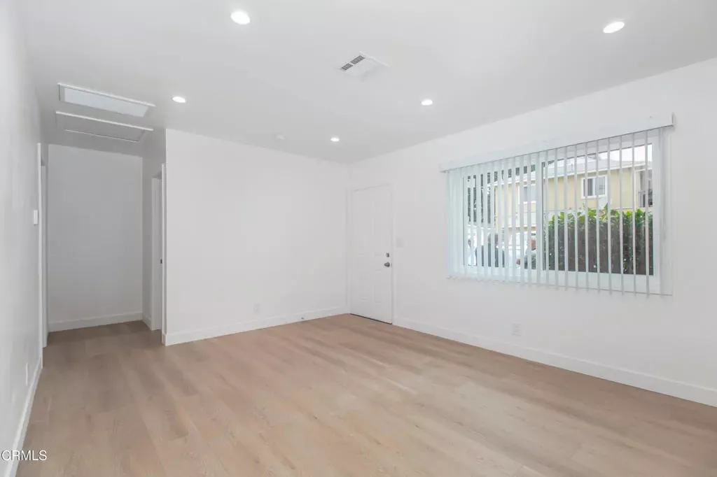 Property Photo: 268 E Providencia Avenue H CA 91502