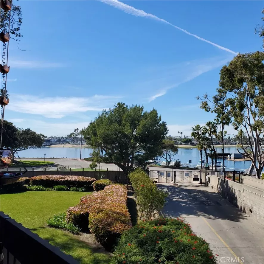 Property Photo:  5201 S Marina Pacifica Drive South  CA 90803 
