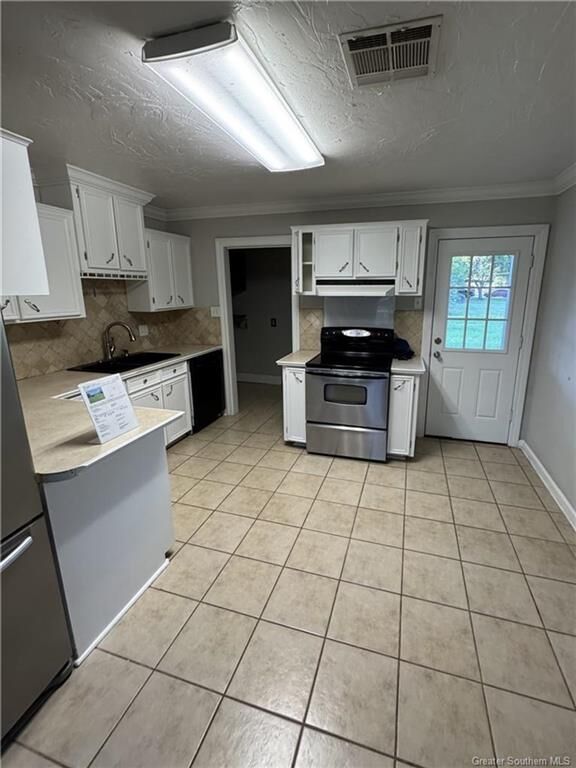 Property Photo: 892 Pine Cone Drive LA 70611