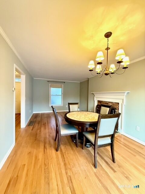Property Photo:  122 Summer Street 122  CT 06840 