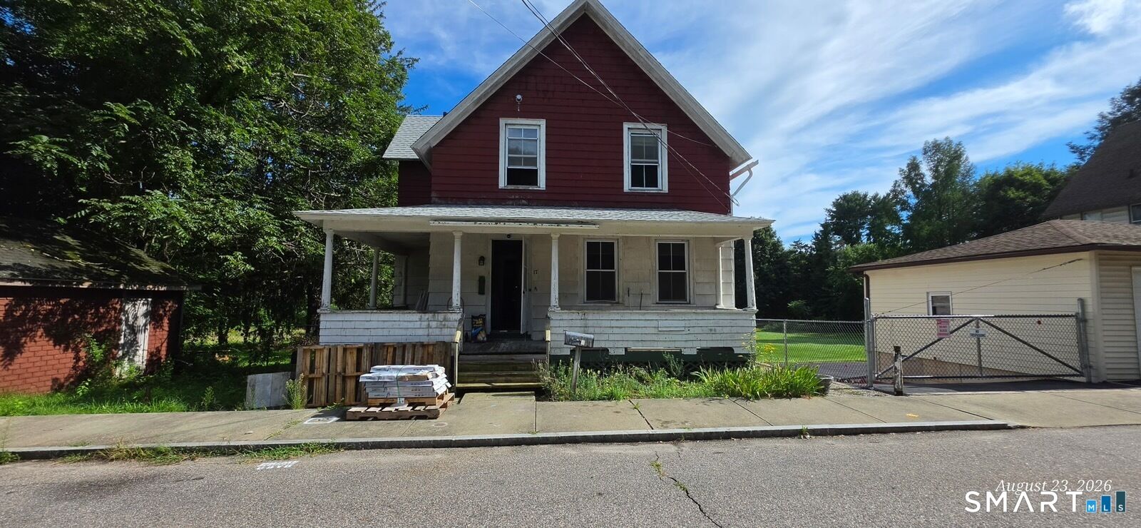 Property Photo:  17 Daniel Street  CT 06360 