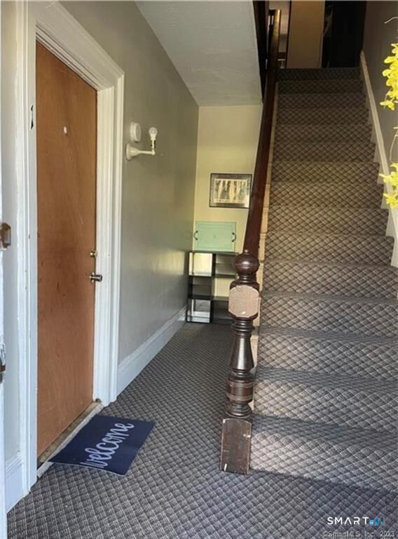 Property Photo: 129 Union Street 129 CT 06066
