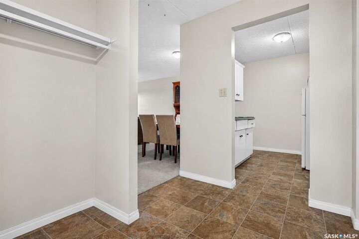 Property Photo: 590 Laurier Street 306 SK S6H 6X6
