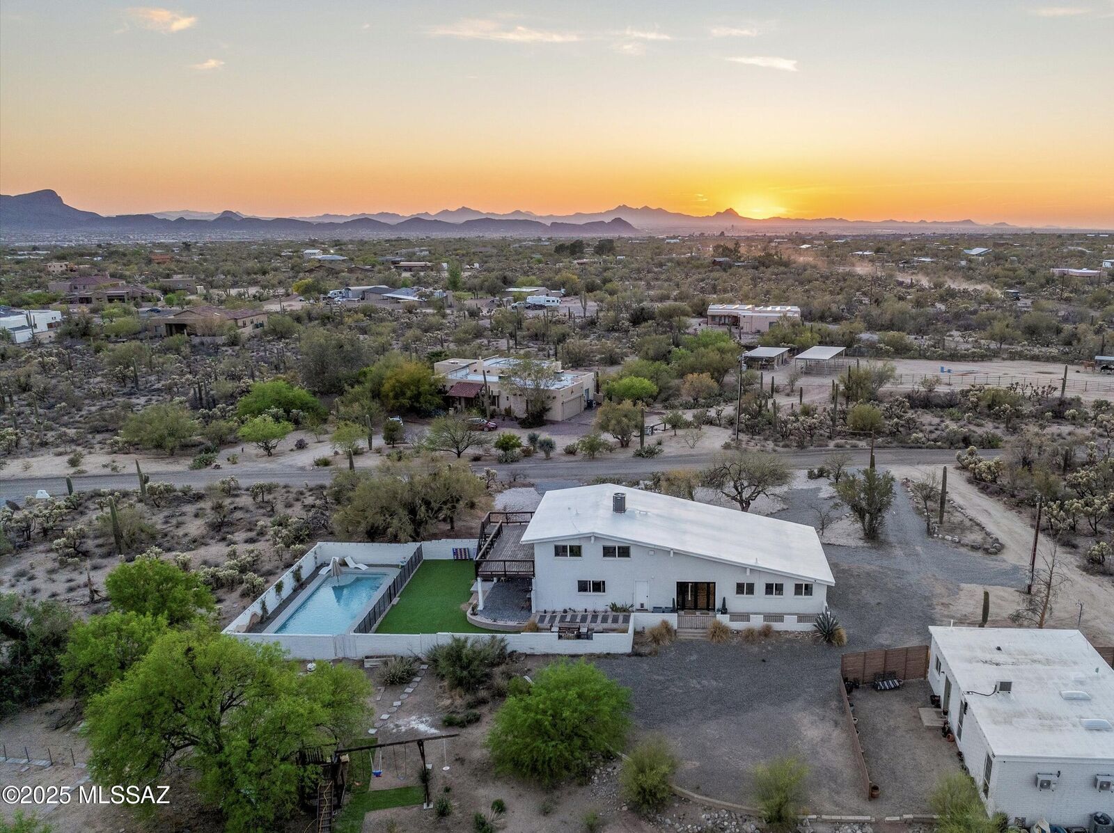 Property Photo:  10500 N Oldfather Drive  AZ 85742 