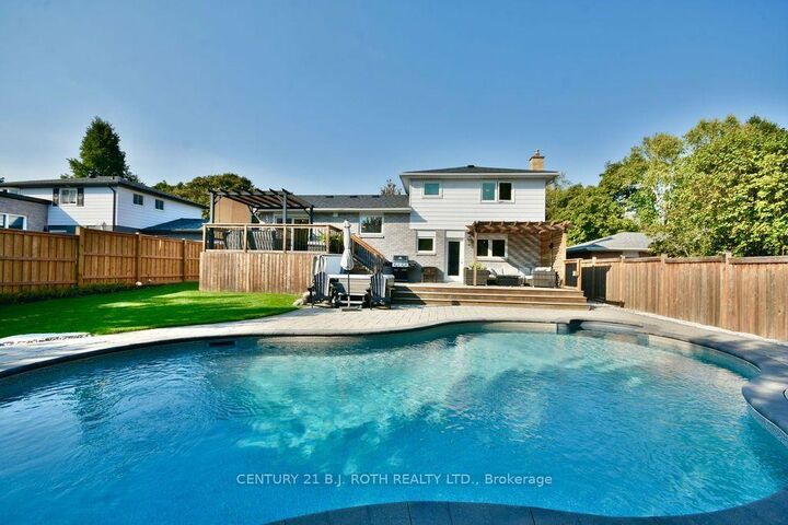 Property Photo:  13 Clover Avenue  ON L4N 3M7 