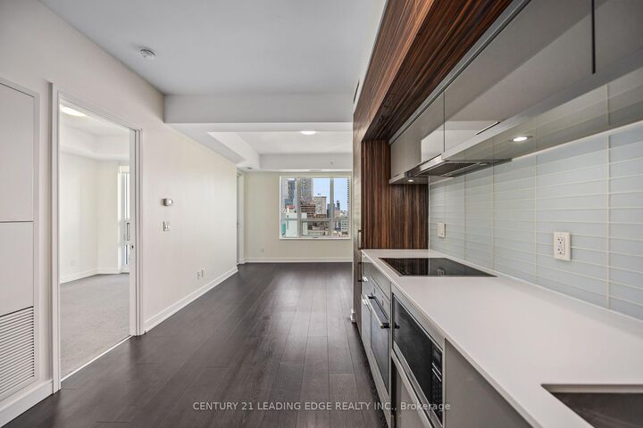 Property Photo: 88 Scott Street 2703 ON M5E 0A9