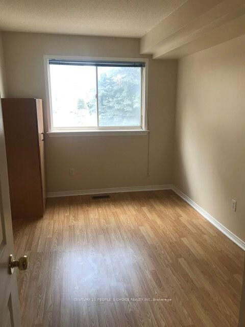 Property Photo: 988 Sheppard Avenue W 1 ON M3H 2T6