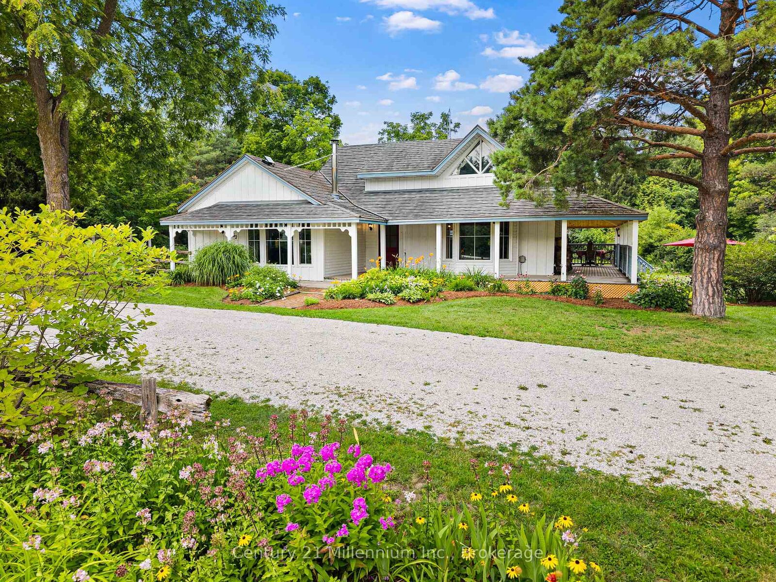Property Photo:  262 Batteaux Road  ON L9Y 3Z1 