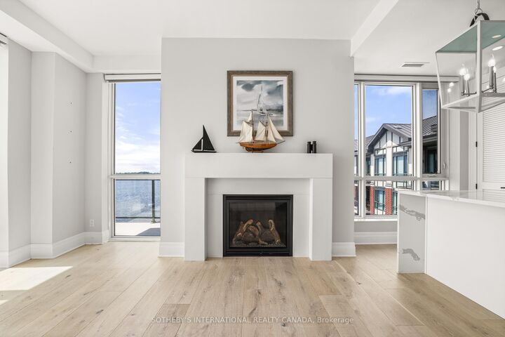 Property Photo: 129A South Street 606 ON K7G 0A9