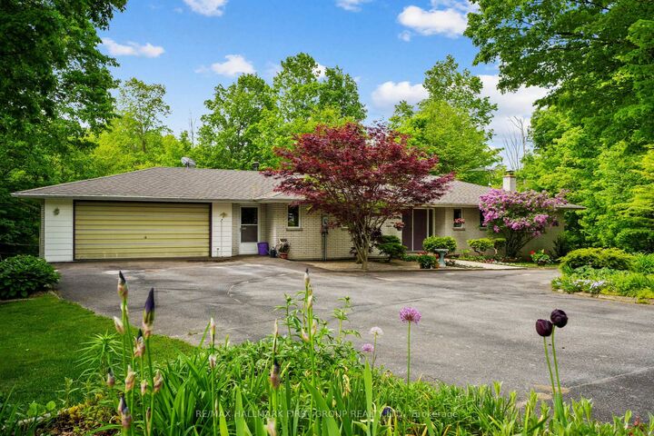 Property Photo: 452 Gully Road ON K9A 4J8
