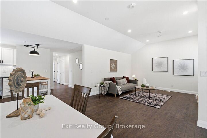 Property Photo: 8 Albert Street ON K0K 2T0