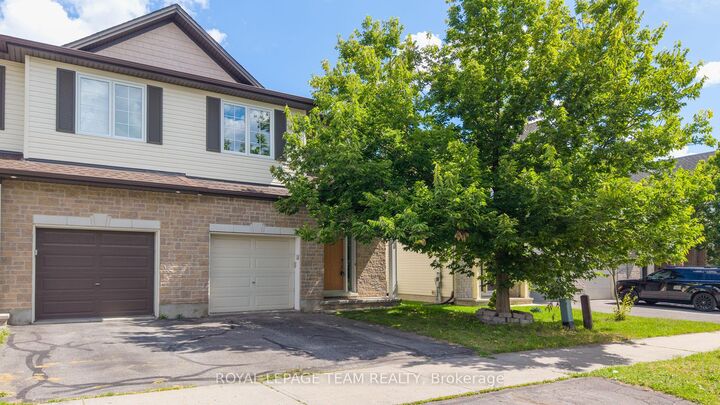 Property Photo: 686 White Alder Avenue ON K1T 0E8