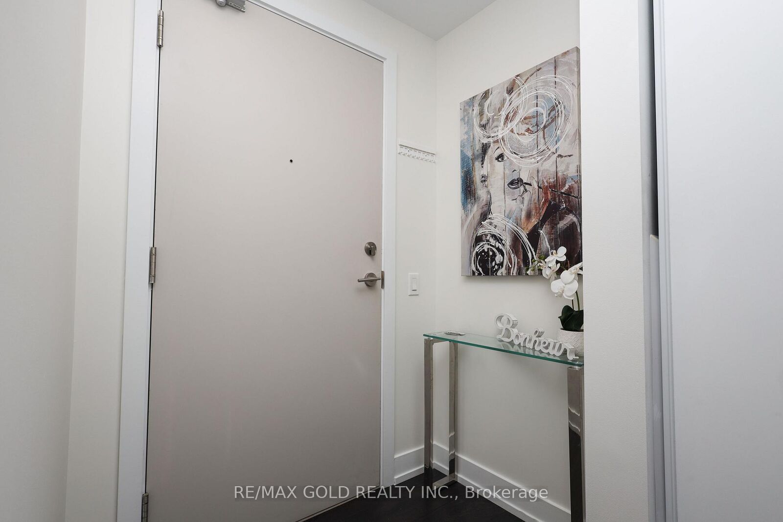 Property Photo: 225 Veterans Drive 408 ON L7A 5L7