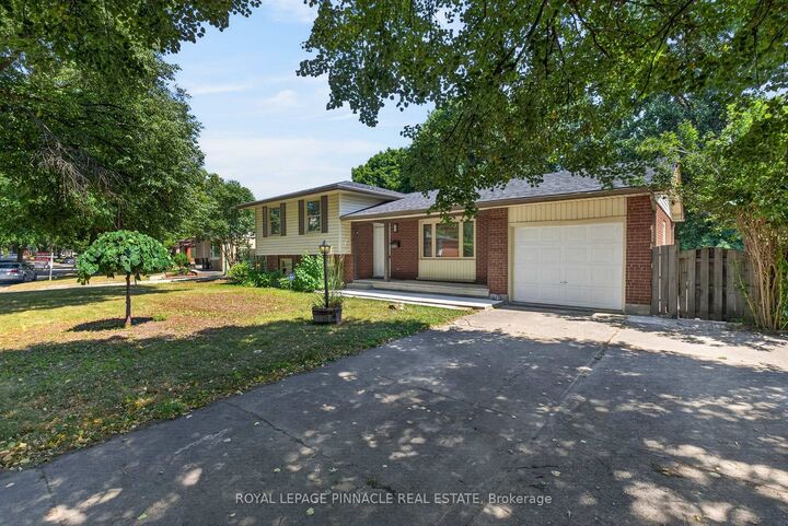 Property Photo: 41 Amy Crescent ON N5Y 4A5