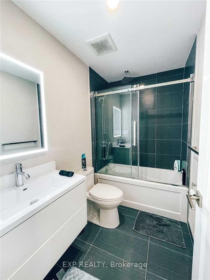 Property Photo:  271 Ontario Street 1  ON M5A 2V6 