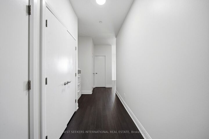 Property Photo: 2900 Highway 7 N/A W 2009 ON L4K 0G3