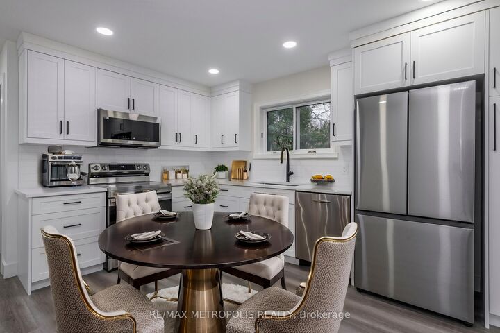 Property Photo:  759 Innisfil Beach Road  ON L9S 4E4 