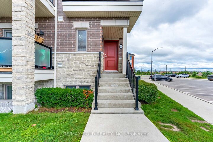 Property Photo:  240 Lagerfeld Drive 16  ON L7A 5G9 