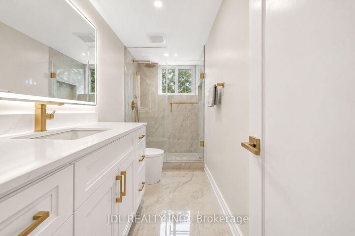 Property Photo: 6 Willowgate Drive Bsmt ON L3P 1G2