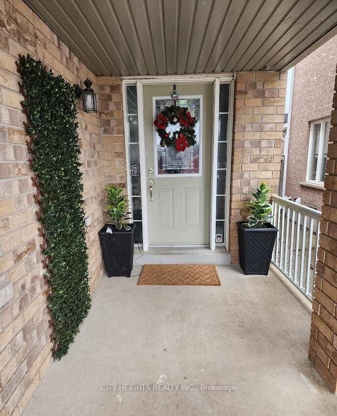 Property Photo: 3653 Partition Road ON L5N 8P4