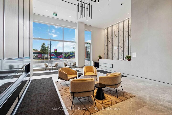 Property Photo: 260 Malta Avenue 1111 ON L6Y 6L7
