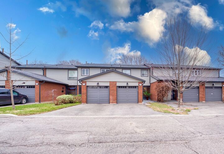 Property Photo: 525 Meadows Boulevard 73 ON L4Z 1H2