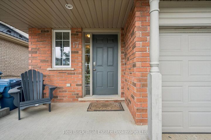 Property Photo:  17 Davison Dr N/A  ON N1E 0C1 